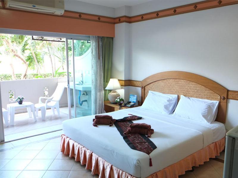 Diana Garden Resort - Sha Extra Plus Паттайя Экстерьер фото